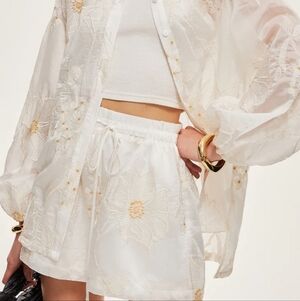 Semi-Sheer Floral Shorts Set - White / XS